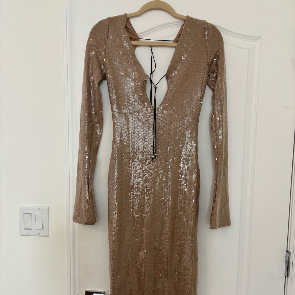 Elegant Sequin Long Sleeve Dress in Tan